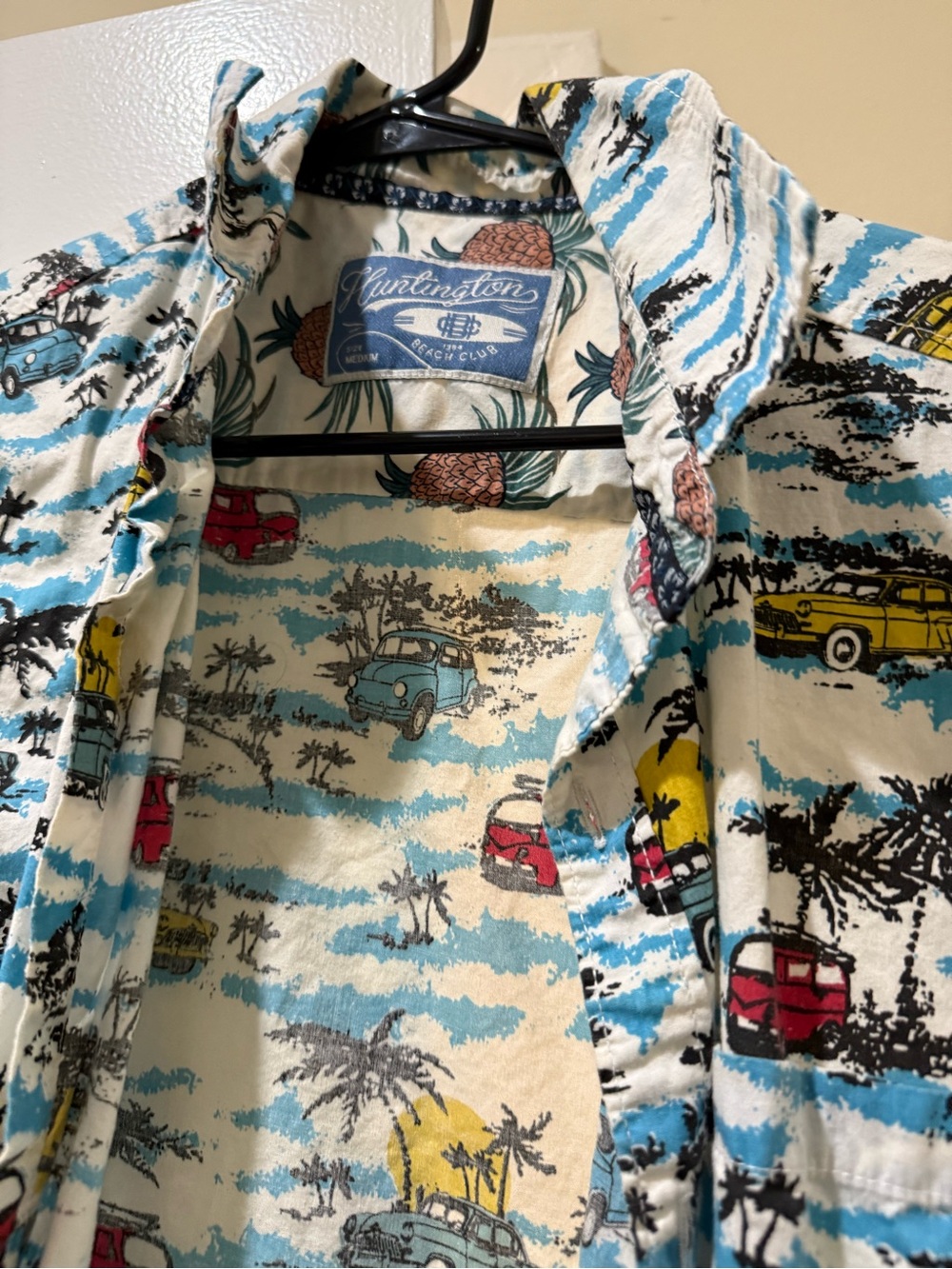 Men’s Huntington Beach Club Tropical Button-Up Shirt - Blue/White/Red, size M
